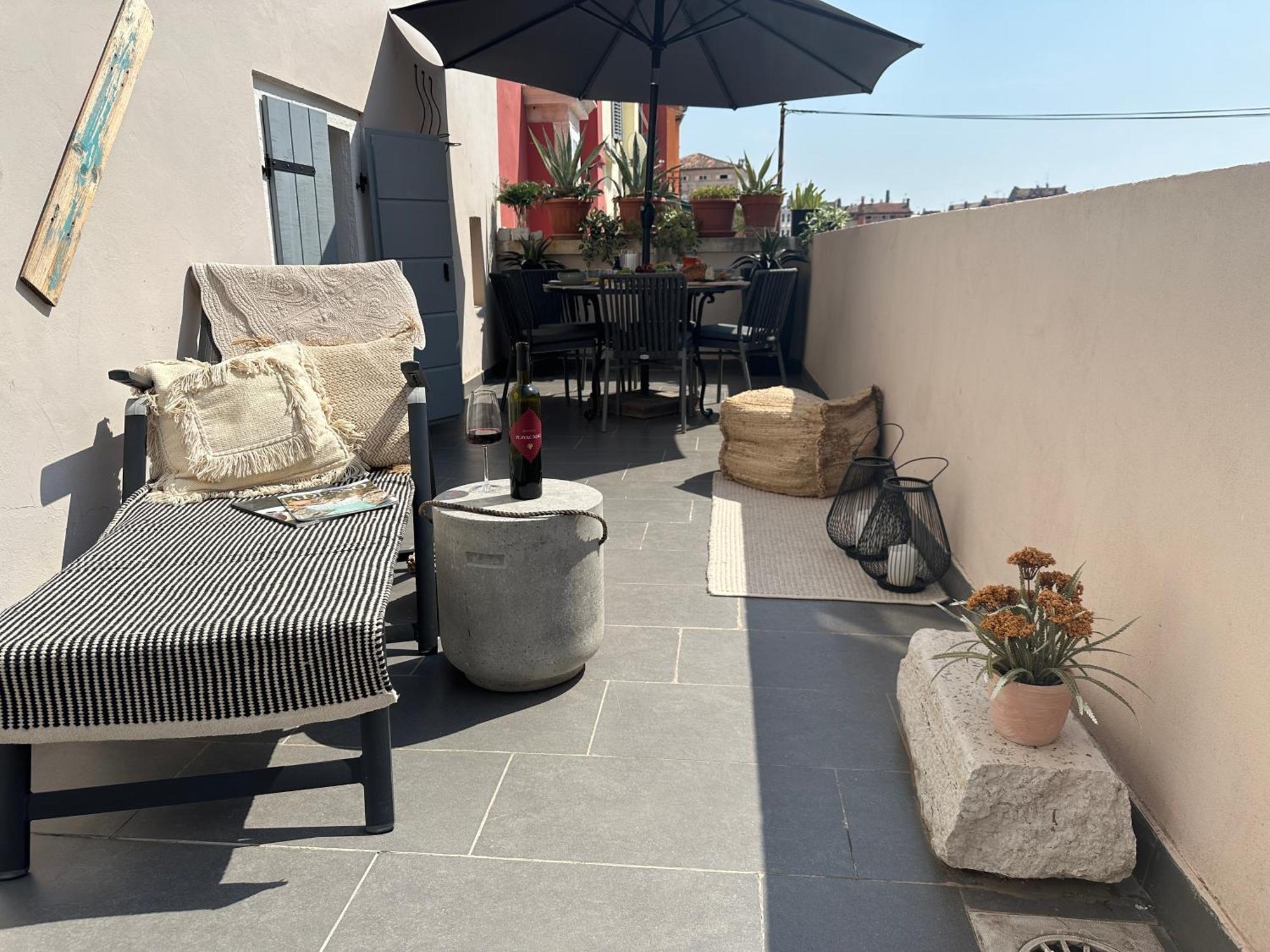 5C Luxury Apartment Rovigno Esterno foto